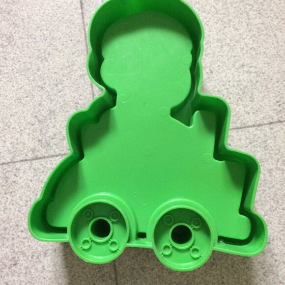 Vintage Chunky 3-D Plastic Puzzle Toy Boy in a Car Tray & 8 Pc - Picture 2 of 5